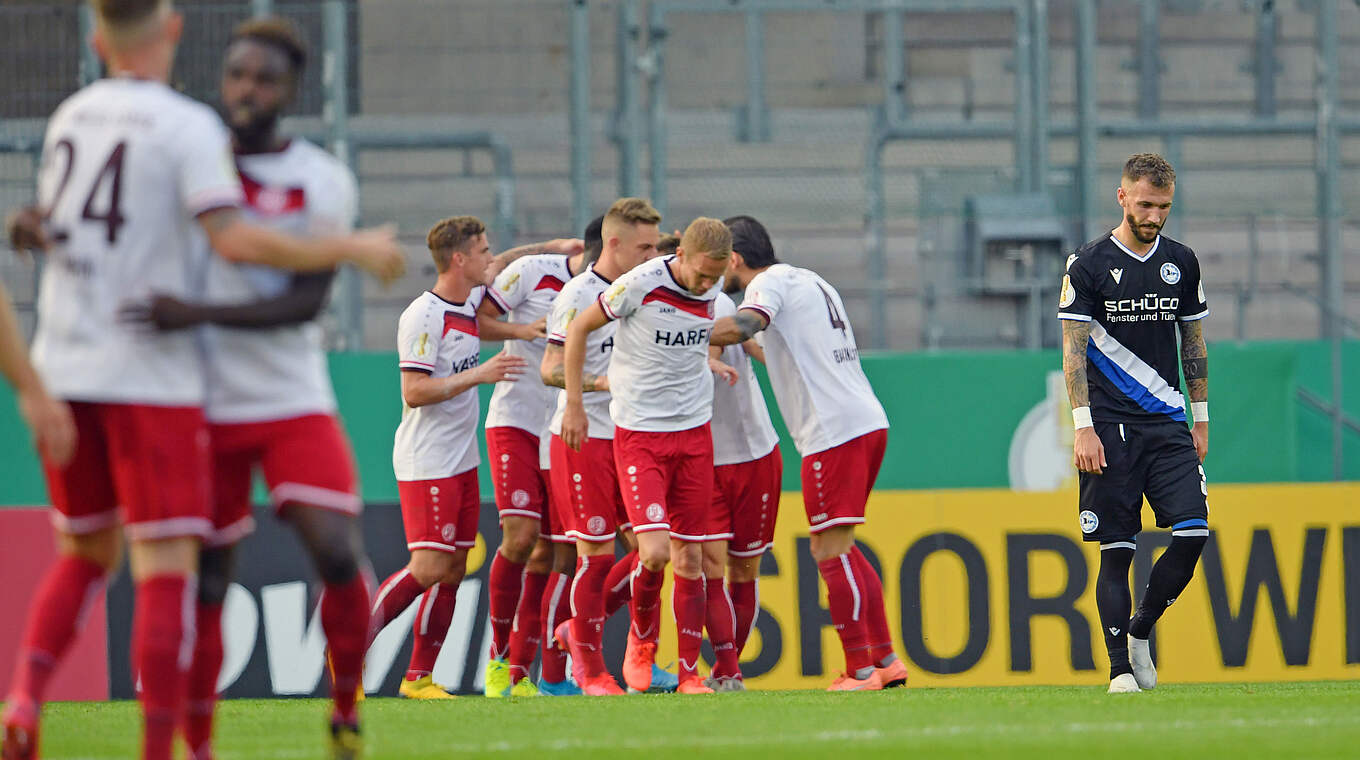 Rot-Weiss Essen celebrate reaching the second round © Getty Images