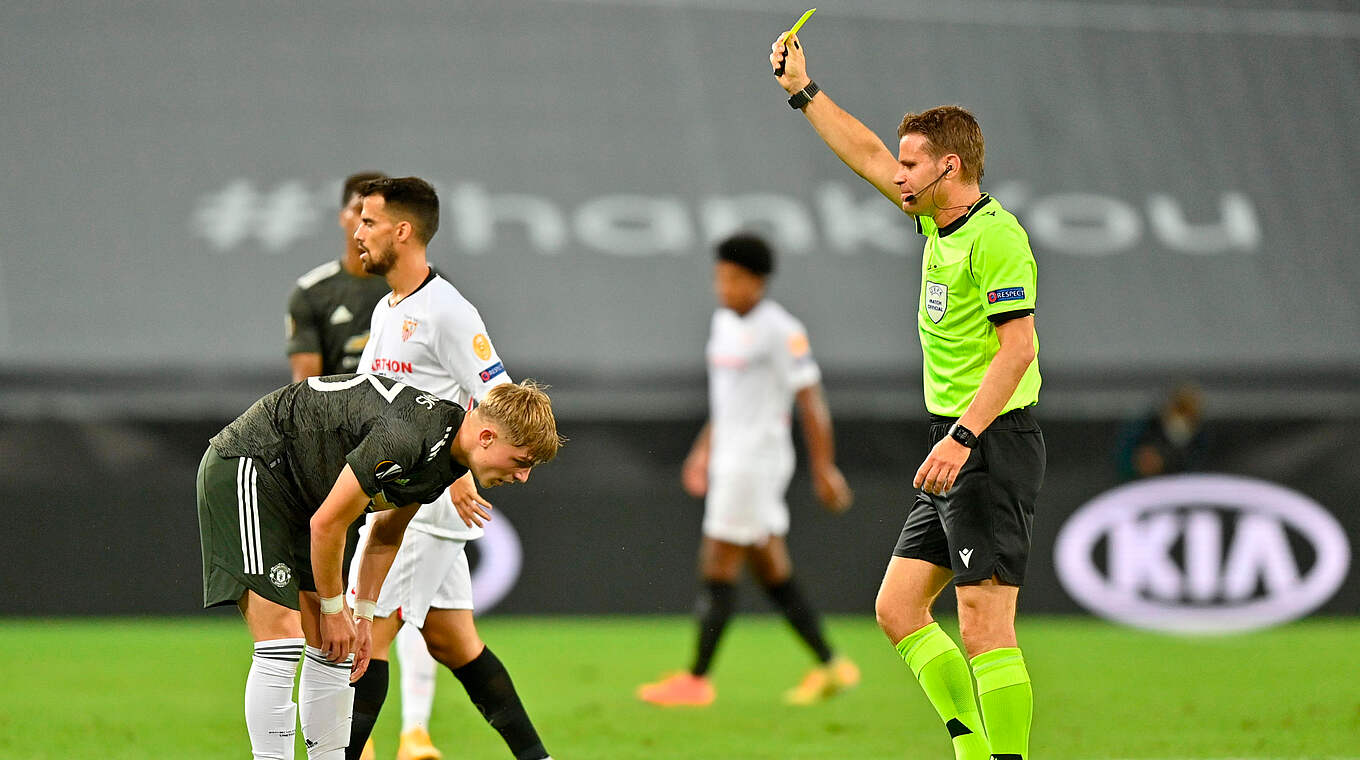 "Glück nur für ganz wenige Schiedsrichter": Brych pfeift Europacupspiel in Deutschland © Getty Images