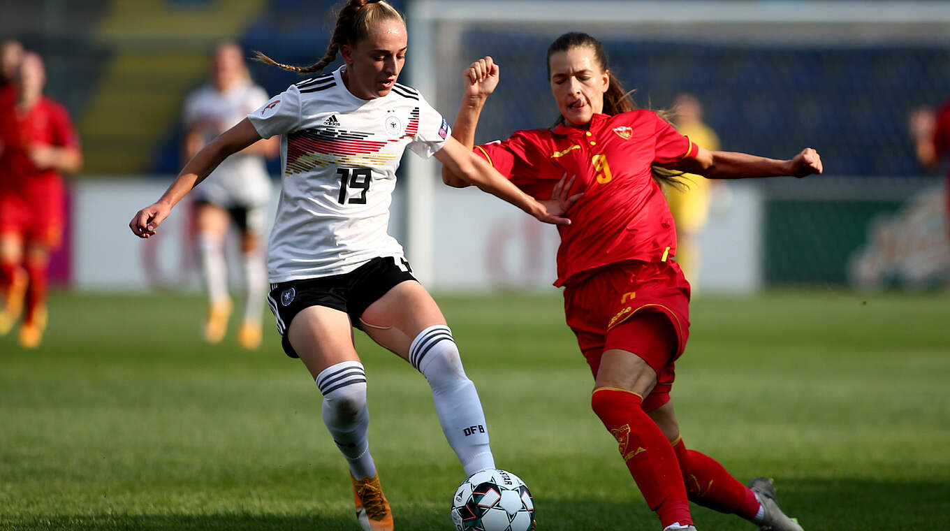 Überzeugte beim Spiel in Montenegro am meisten: Sophia Kleinherne (l.) © 2020 Getty Images