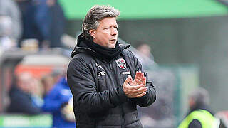 Leitet bereits am Nachmittag das Training beim FCK: Trainer Jeff Saibene © imago images/MaBoSport