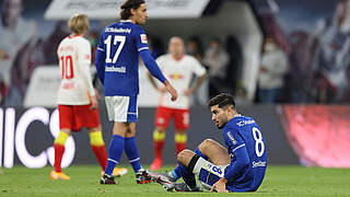 Suat Serdar (r.) picked up an injury during a Bundesliga match against RB Leipzig.  © 2020 Getty Images