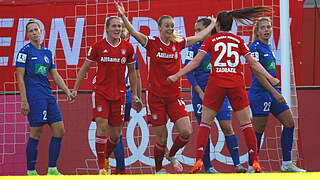 Bleiben ohne Punktverlust und Gegentor nach sieben Spieltagen: die Frauen des FC Bayern © imago images/Oryk HAIST