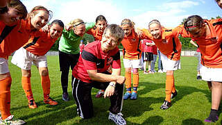 Beim Berliner FV als Trainerin bei den U 13-Juniorinnen tätig: Kathrin Nicklas © BFV