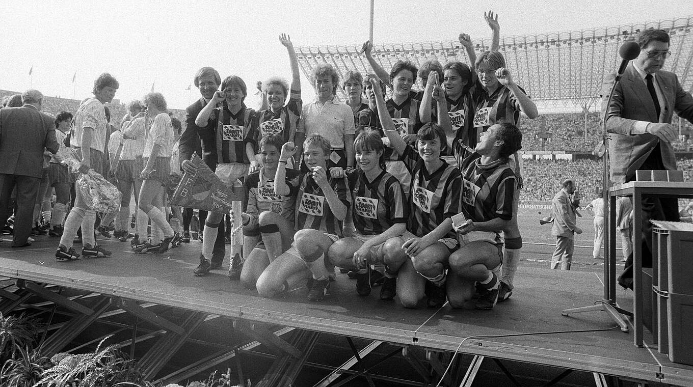 Erstmaliger Pokalsieg für den FSV: 1985 holt Koch-Emsermann ihren ersten Titel © imago sportfotodienst