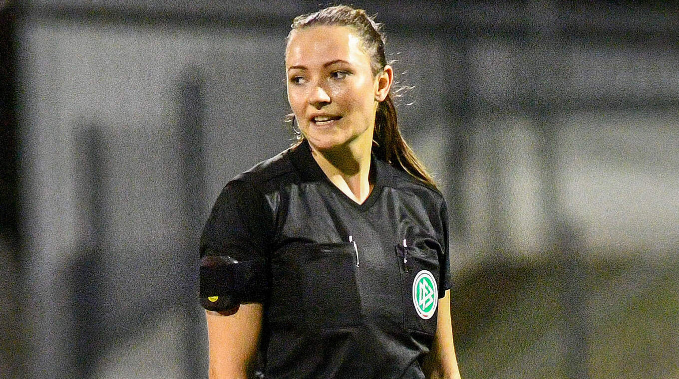 Kommt in Potsdam zu ihrem dritten Bundesligaeinsatz: Schiedsrichterin Vanessa Arlt © imago images/foto2press