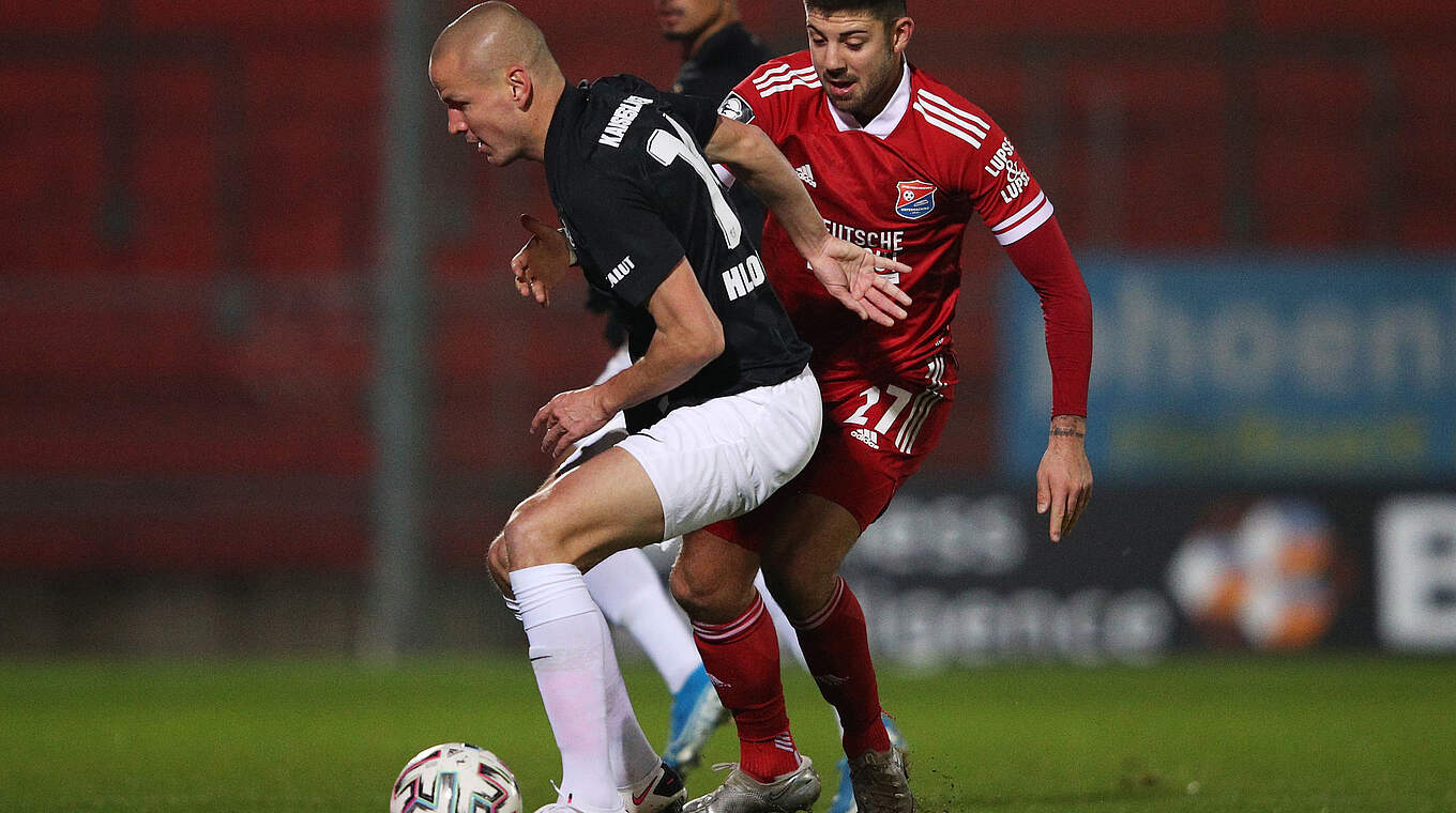 Hloušek (l.): "Wir waren gegen Unterhaching in den ersten 30 Minuten klar besser" © Getty Images, Imago