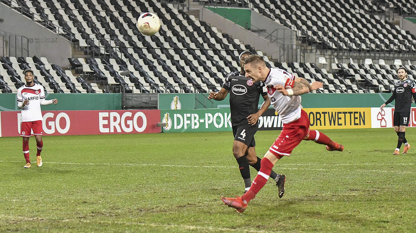Kehl-Gomez: "Im Fußball ist alles möglich und beide Siege waren nicht unverdient" © imago images/foto2press