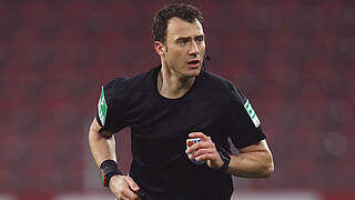 In Leverkusen vor seinem 176. Einsatz in der Bundesliga: Referee Felix Zwayer © Getty Images