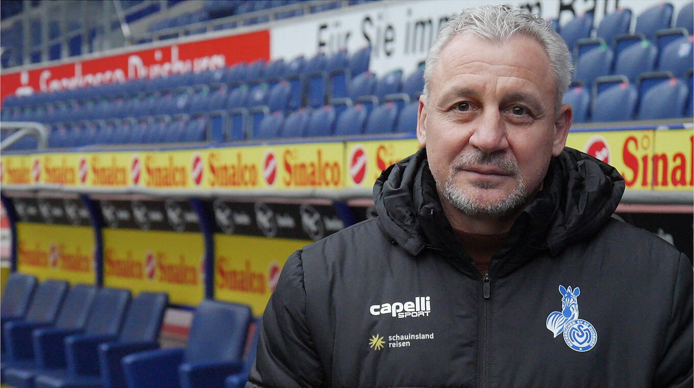 Pavel Dotchev: "Ich bin überzeugt, dass wir diese Herausforderung meistern werden" © MSV Duisburg