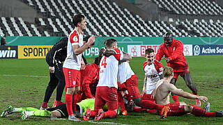 Viertelfinal-Einzug perfekt: Essen gelingt die Sensation © Imago