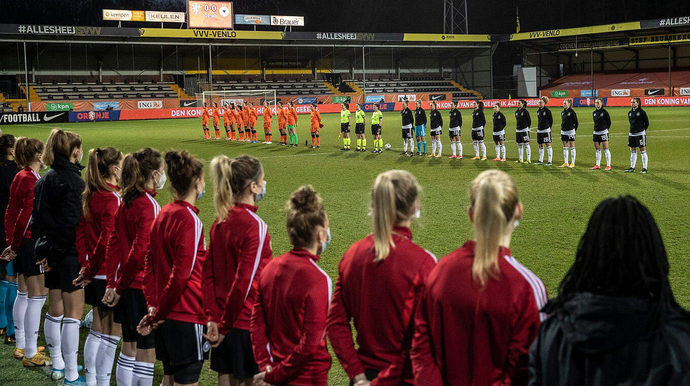 Voss-Tecklenburg: "Diese Mannschaft gibt nie auf, auch wenn es mal nicht so läuft" © Foto: DFB/Maja Hitij/Getty Images