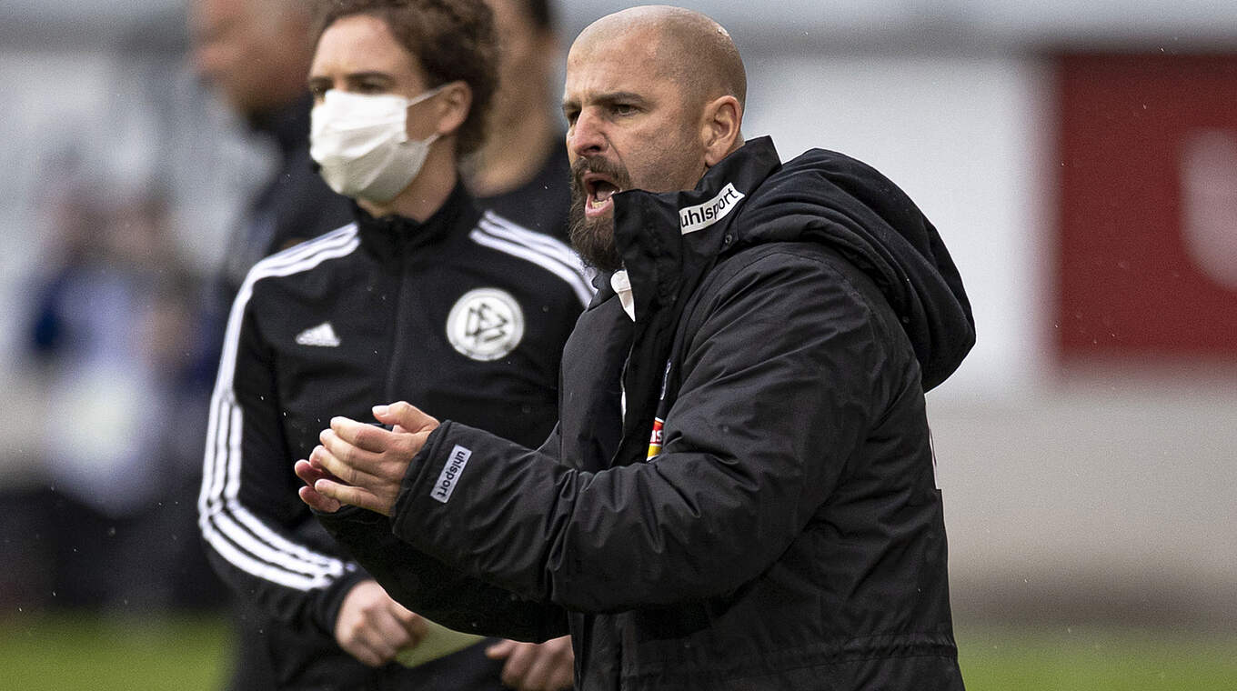 FC-Coach Sascha Glass offensiv: "Unser Ziel in Würzburg ist ganz klar ein Sieg" © Thomas Boecker/DFB