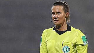 Erfahrung aus 40 Spielen in der Frauen-Bundesliga: Schiedsrichterin Nadine Westerhoff © imago