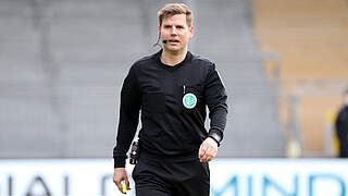 Leitet in Bielefeld sein 52. Bundesligaspiel: DFB-Schiedsrichter Frank Willenborg © imago images/Picture Point