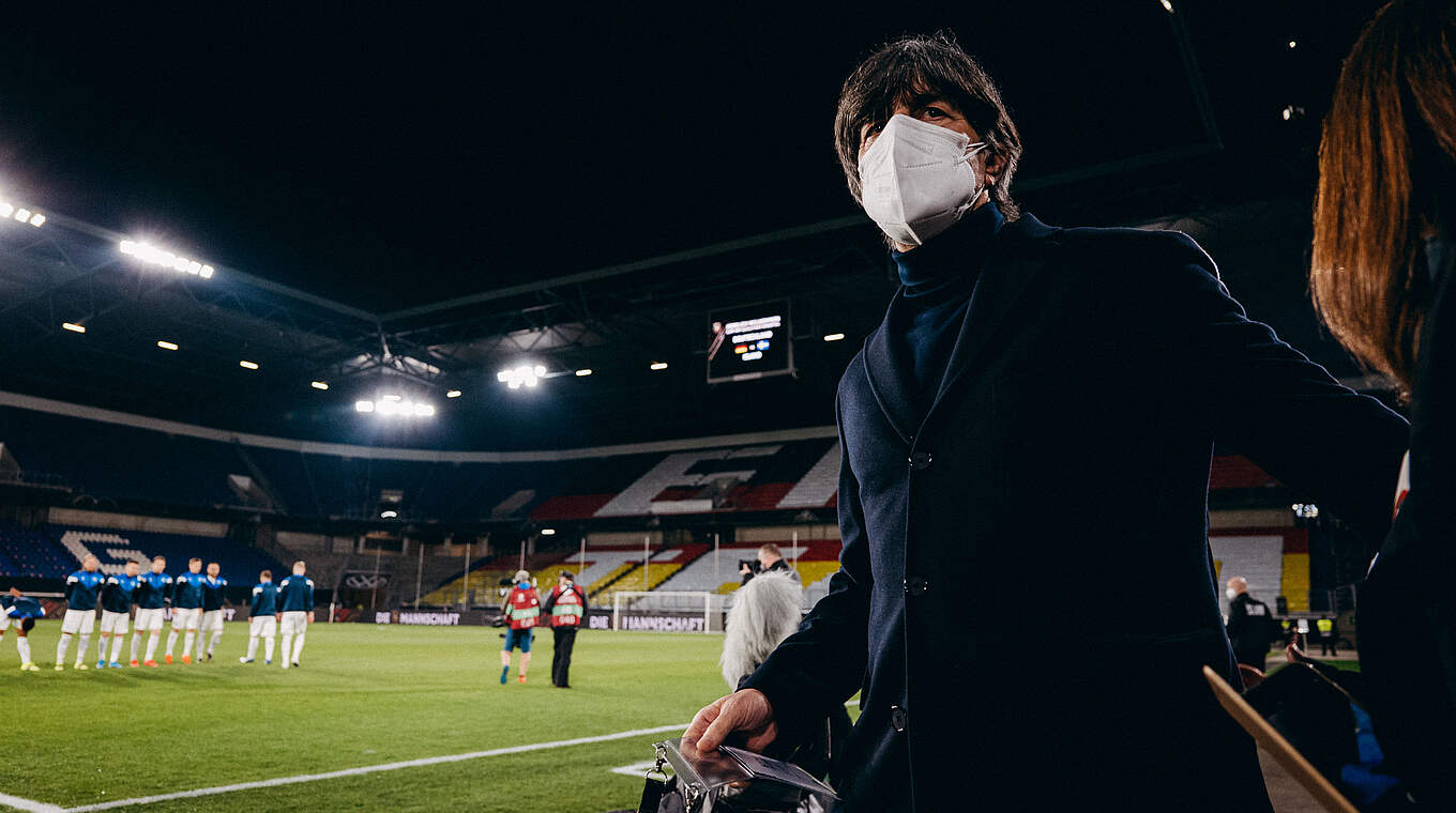 Joachim Löw: "Die Mannschaft hat es engagiert, konzentriert und aufmerksam gemacht" © DFB / Philipp Reinhard