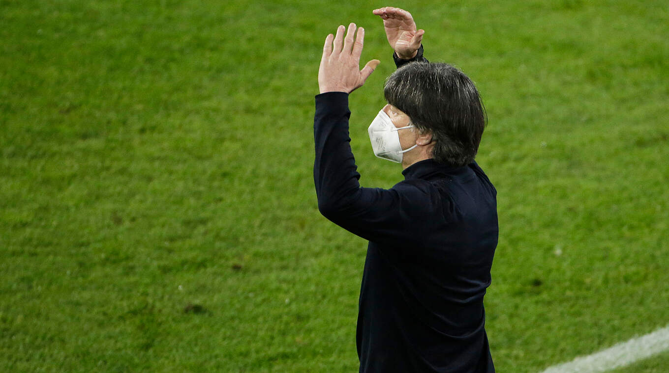 Joachim Löw: "We didn't find the right solutions against a deep North Macedonia." © 