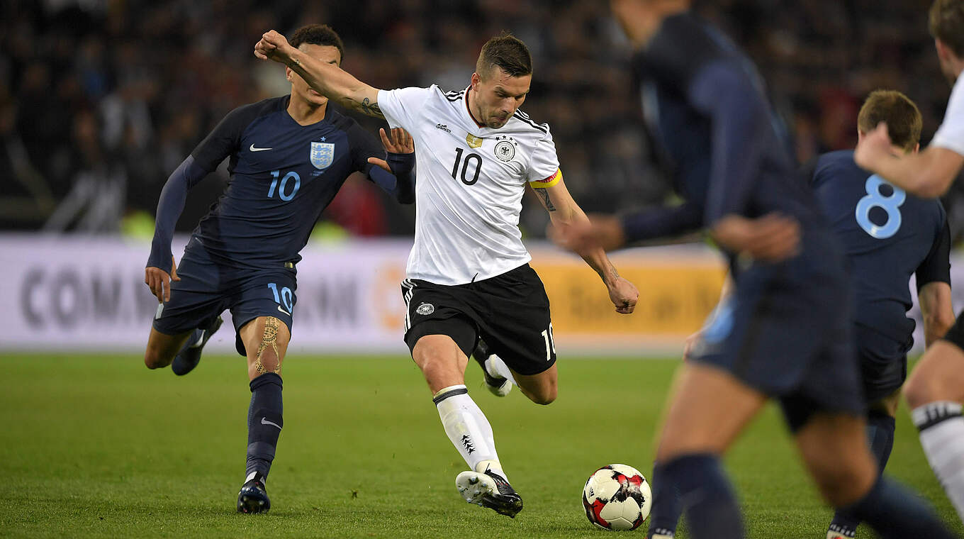 22. März 2017: Podolski trifft in seinem Abschiedsspiel für Deutschland gegen England zum 1:0-Endstand © Imago