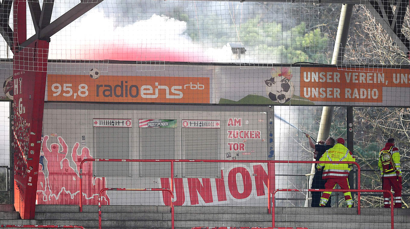 Gelstrafe für Union Berlin: Nach Pyro-Vorfällen beim Berliner Derby © Getty Images
