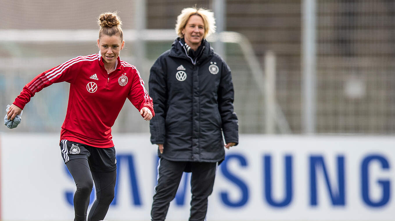 Martina Voss-Tecklenburg: “The players trust us as a coaching team.” © DFB/Maja Hitij/Getty Images