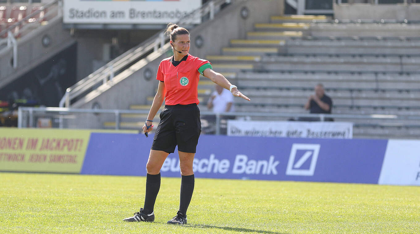 Zum 43. Mal in der FLYERALARM Frauen-Bundesliga im Einsatz: Nadine Westerhoff © imago