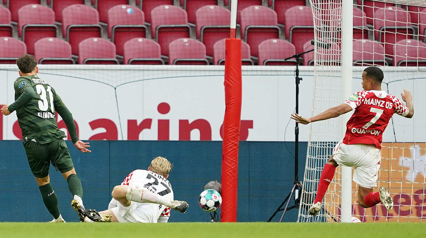 Besondere Erinnerung: Klimowicz (l.) erzielt gegen Mainz sein erstes Bundesliga-Tor © Getty Images