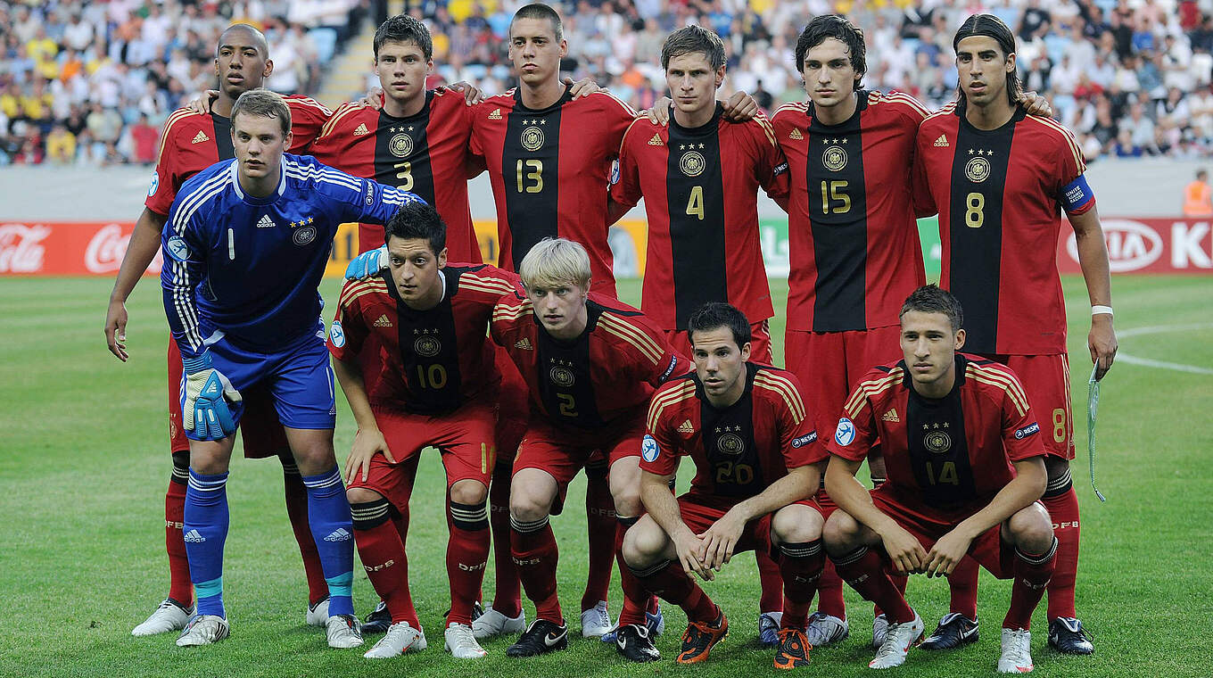 Die Startelf aus dem EM-Finale 2009: Neuer und Co. besiegen England 4:0 © imago