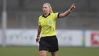 Steht vor ihrem 73. Einsatz in der Frauen-Bundesliga: Schiedsrichterin Ines Appelmann © imago