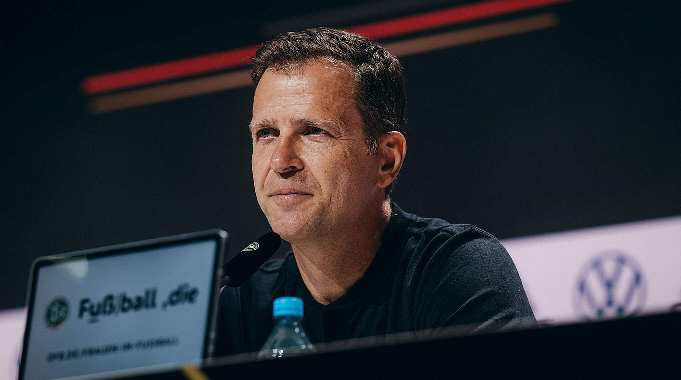 Oliver Bierhoff on the game against France: "We have the quality to fight." © Philipp Reinhard