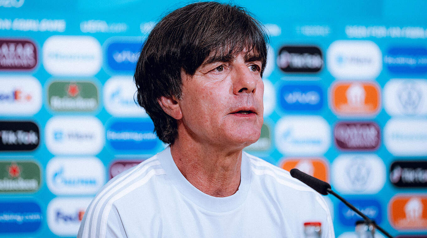  Löw: "Hungary are are extremely strong in defence and cover a lot of ground." © Philipp Reinhard