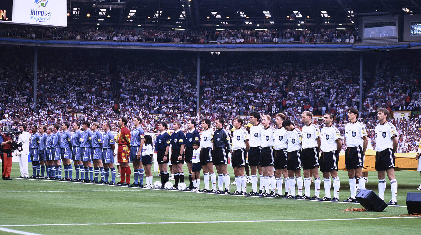 "Wenn man das Spielfeld betritt, ist es einfach beeindruckend": Andreas Köpke 1996 © Getty Images