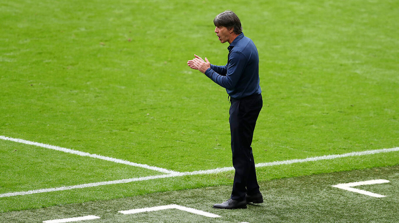 Löw: "I was very disappointed when I left the pitch." © Imago