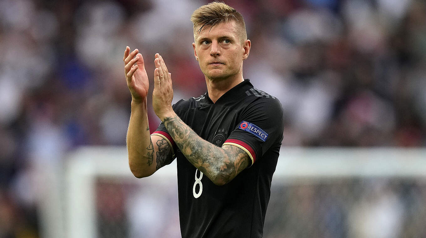 Kroos: "It hurts a lot to go home now." © Getty Images