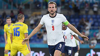 Steuerte zwei Tore zu Englands Halbfinaleinzug bei: Kapitän Harry Kane (v.) © AFP/Getty Images