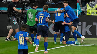 Italien jubelt: Revanche für das verlorene EM-Finale von 2012 © AFP/Getty Images