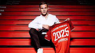 Joshua Kimmich will be staying at Bayern until 2025 © FC Bayern München
