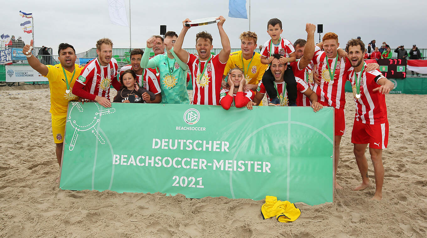 Neuer Deutscher Beachsoccer-Champion: Die Beach Royals feiern den ersten Meistertitel © Getty Images
