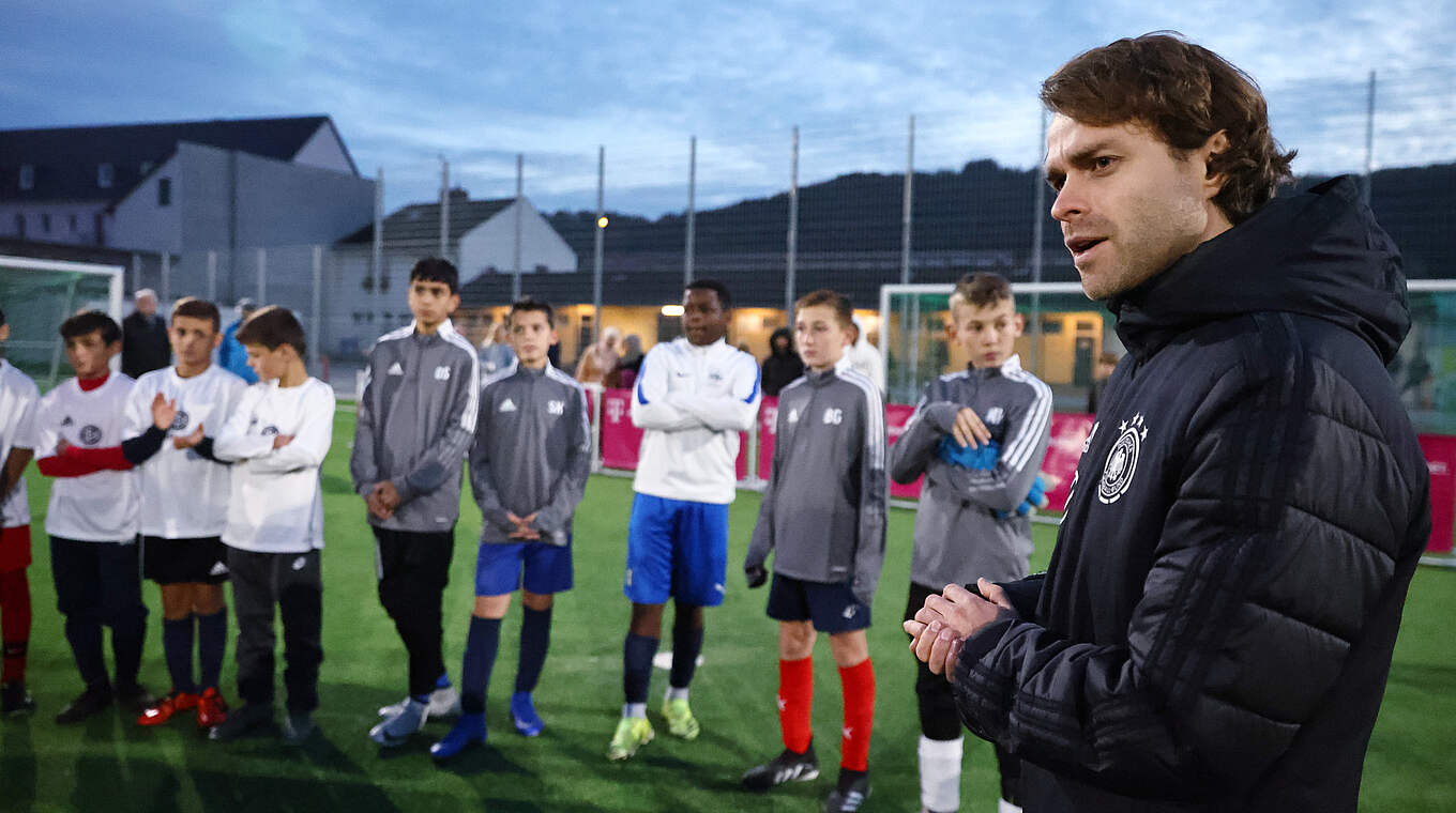 DFB-Stützpunkttrainer Nico Kempf: "Inklusion ist möglich und kann gelingen" © Getty Images