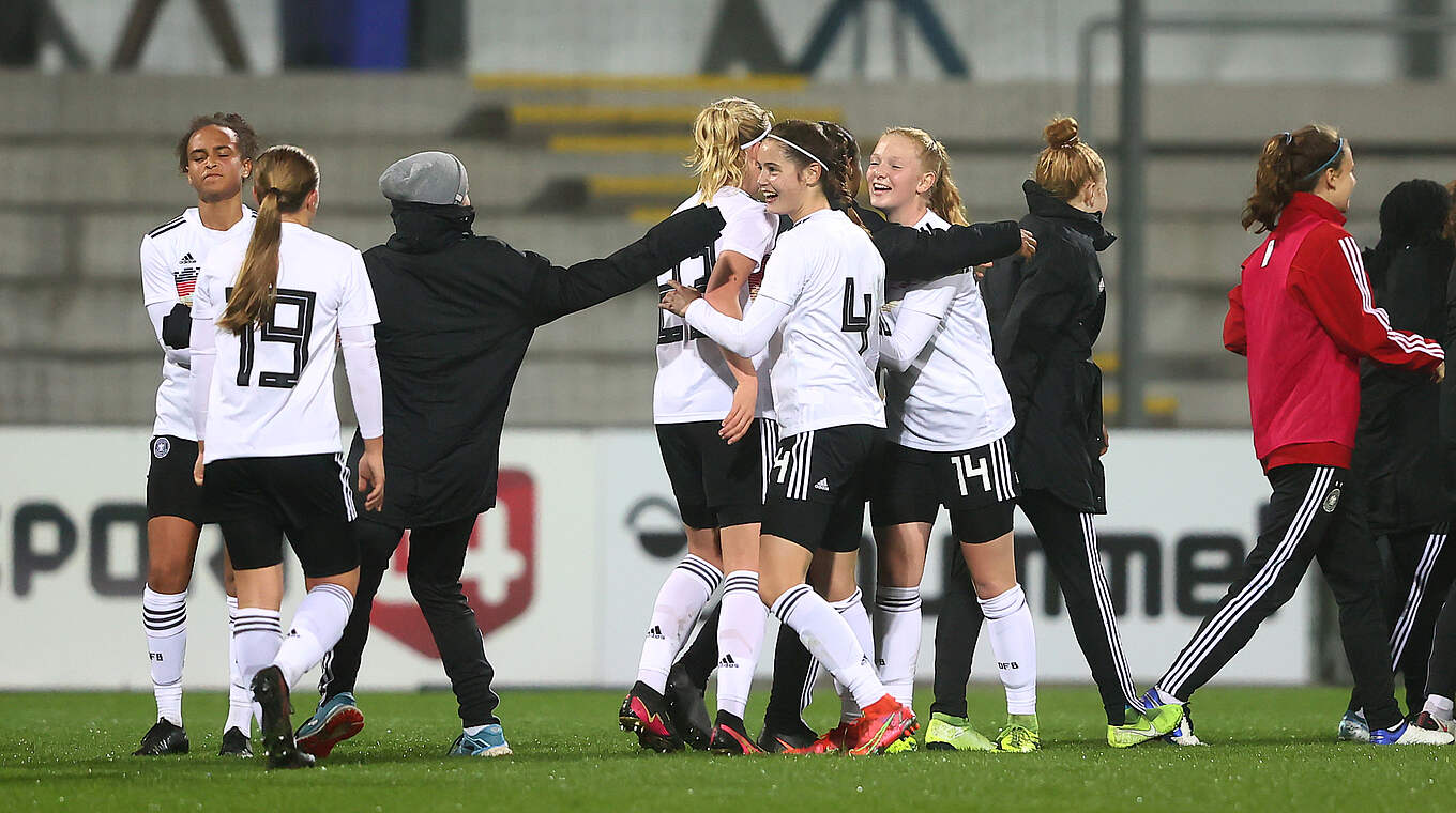 Frauen Im Fußball Strukturell Projekte And Programme Dfb