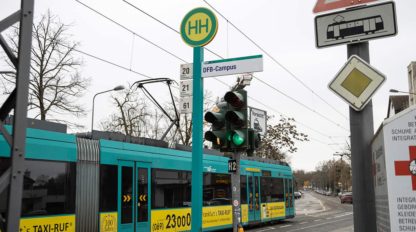 Per Straßenbahn zum Campus: "Ein weiterer Schritt auf dem Weg zur Inbetriebnahme" © Cindy Rangelow/DFB