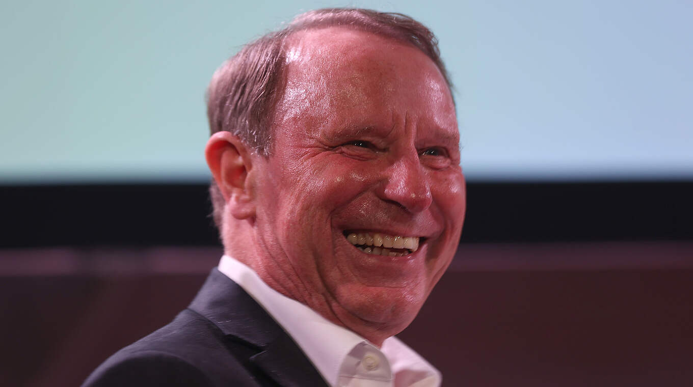 "Mir geht's gut": Berti Vogts ist auch mit 75 noch aktiv und unternehmungslustig © 2021 Getty Images