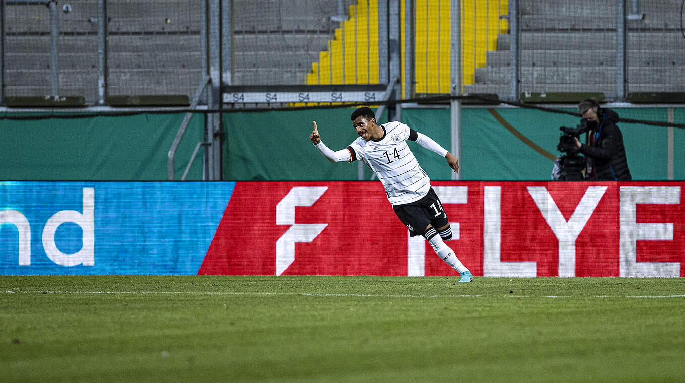 Ansgar Knauff bags his first goal for the U21s. © Thomas Böcker/DFB