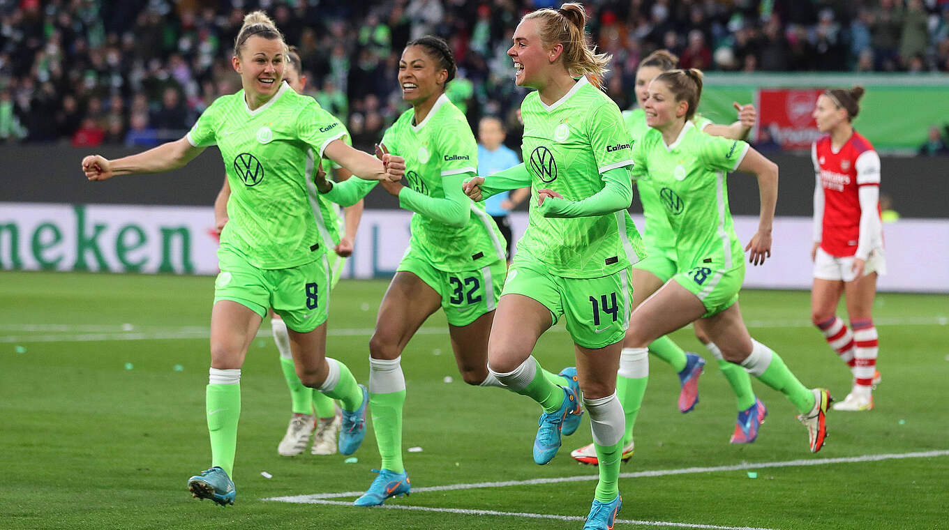 Stürmen ins Halbfinale: die Frauen des VfL Wolfsburg © imago