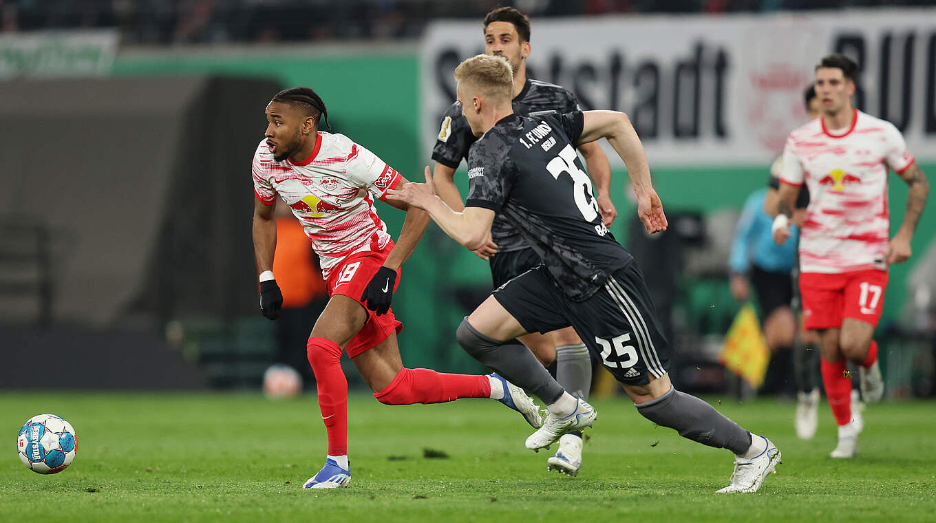 Leipzig's struggled to break down Union's robust defence for much of the match. © 