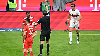 Nach Tätlichkeit gegen Mavropanos (r.) für drei Spiele gesperrt: Kingsley Coman (l.) © Getty Images
