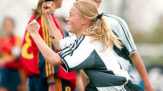 Jubel bei Annelie Brendel: Sie trifft zum 1:0 gegen Spanien © Getty Images