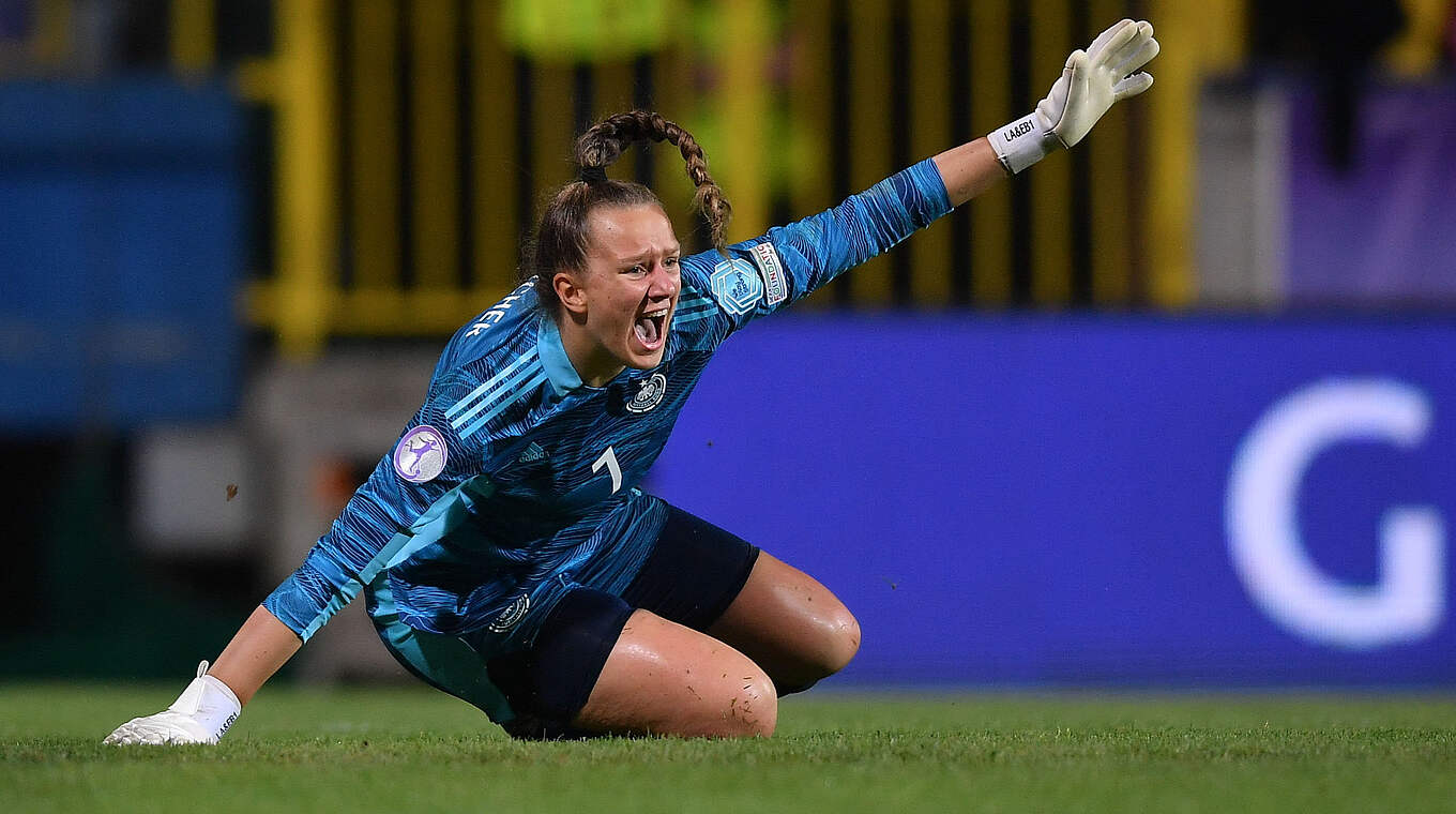 "Ich bin einfach nur überglücklich": die deutsche Matchwinnerin Eve Boettcher © UEFA/Eóin Noonan