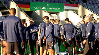 Noch ein Punkt fehlt für die sichere Qualifikation: Die U 21 trifft vor ausverkauftem Haus auf Ungarn © DFB-TV