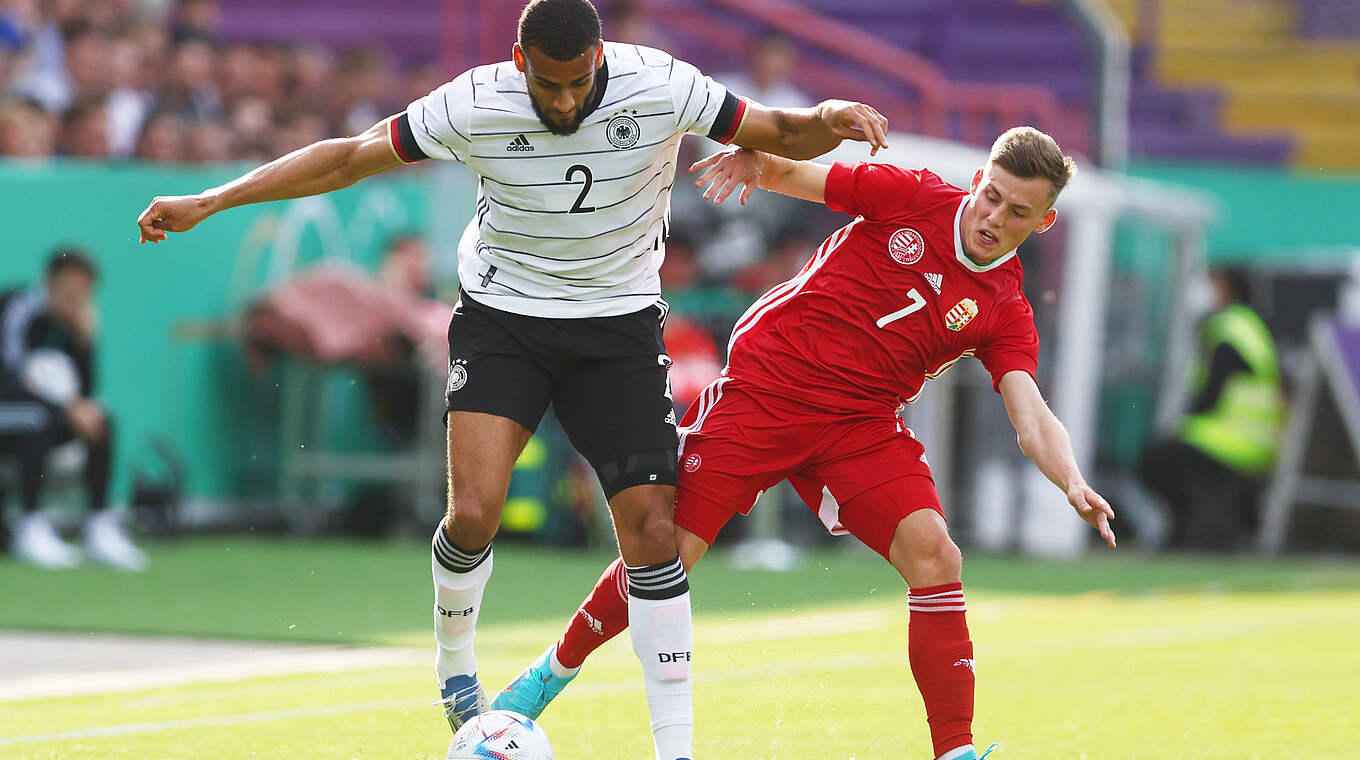Weitgehend überlegen: Deutschland hat die ungarische U 21 fest im Griff © 2022 Getty Images