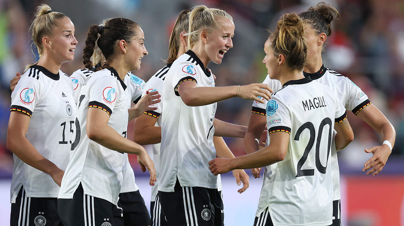 Giulia Gwinn, Sara Däbritz, Lea Schüller, Lina Magull (v.l.n.r.) © DFB/Maja Hitij/Getty Images