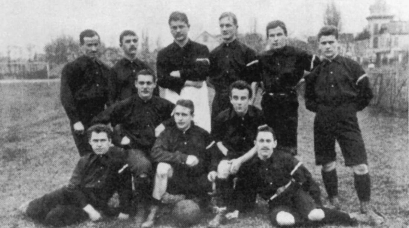 Deutsches Team in Paris 1898: Bensemann macht sich für europäischen Gedanken stark © bensemann-cup.eu